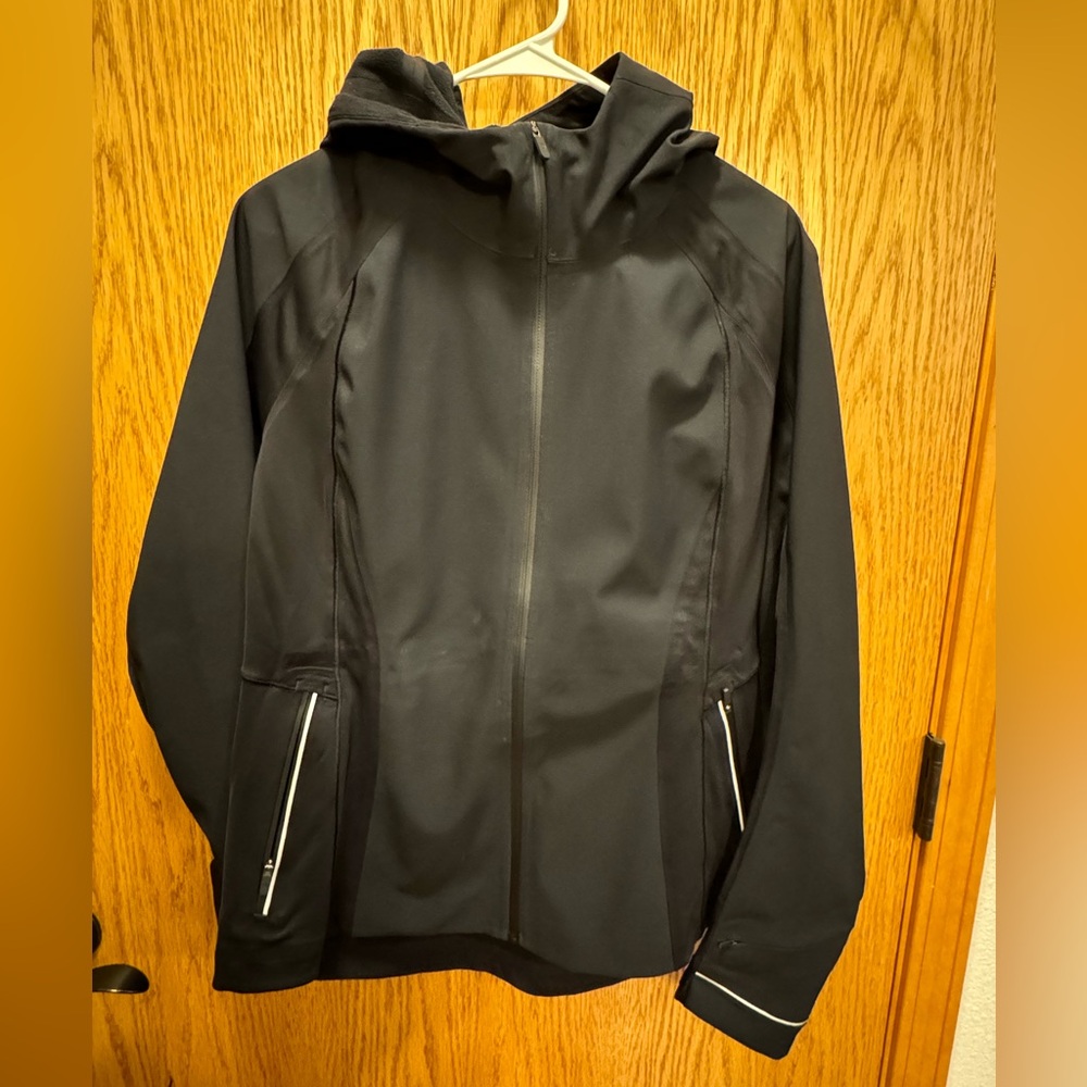 lululemon athletica Black Performance Jacket with Hood and Slim Fit
